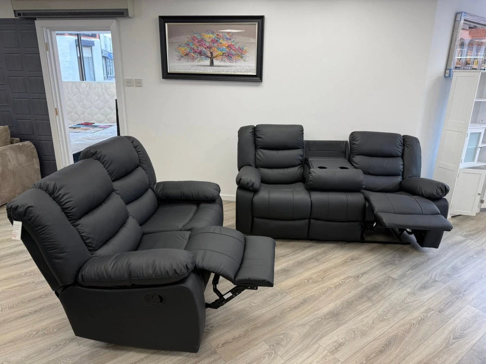 Comfortable & Luxurious Recliners Sofas