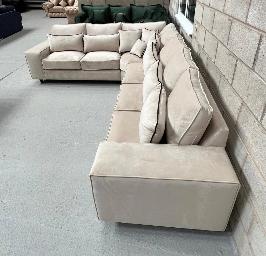 Corner Sofa | 2C3 | Soho | Cream Plush Velvet | Brand New