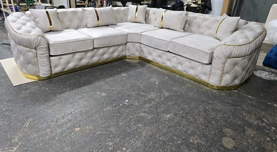 Ambassador Chesterfield Corner Sofa